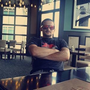 Meet your Posher, Tyler